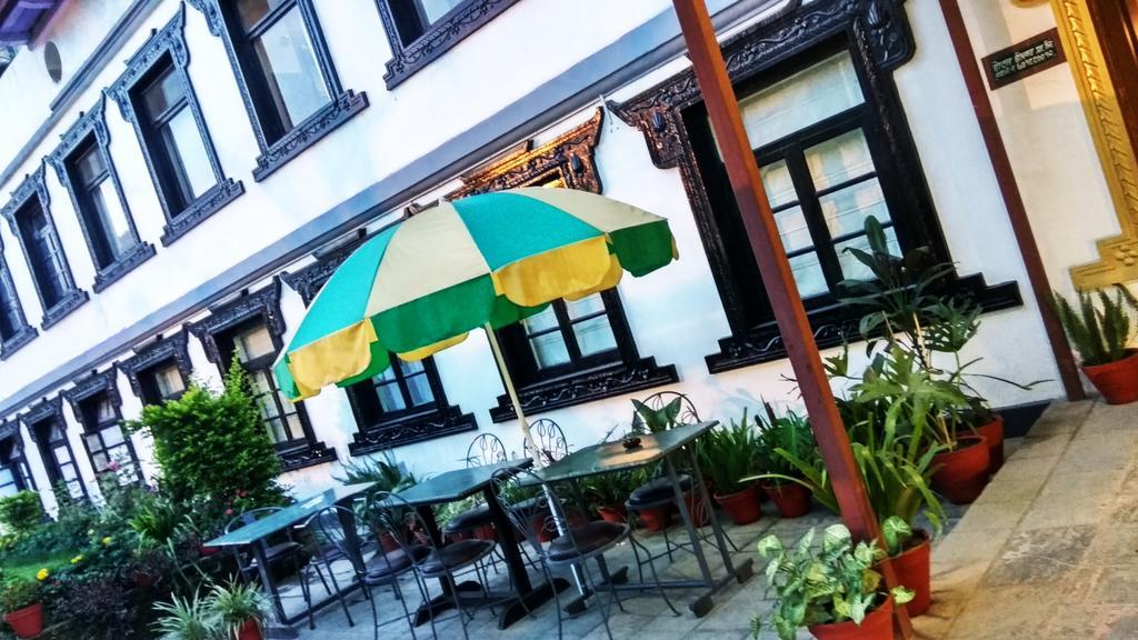Hotel Heranya Kathmandu Ngoại thất bức ảnh