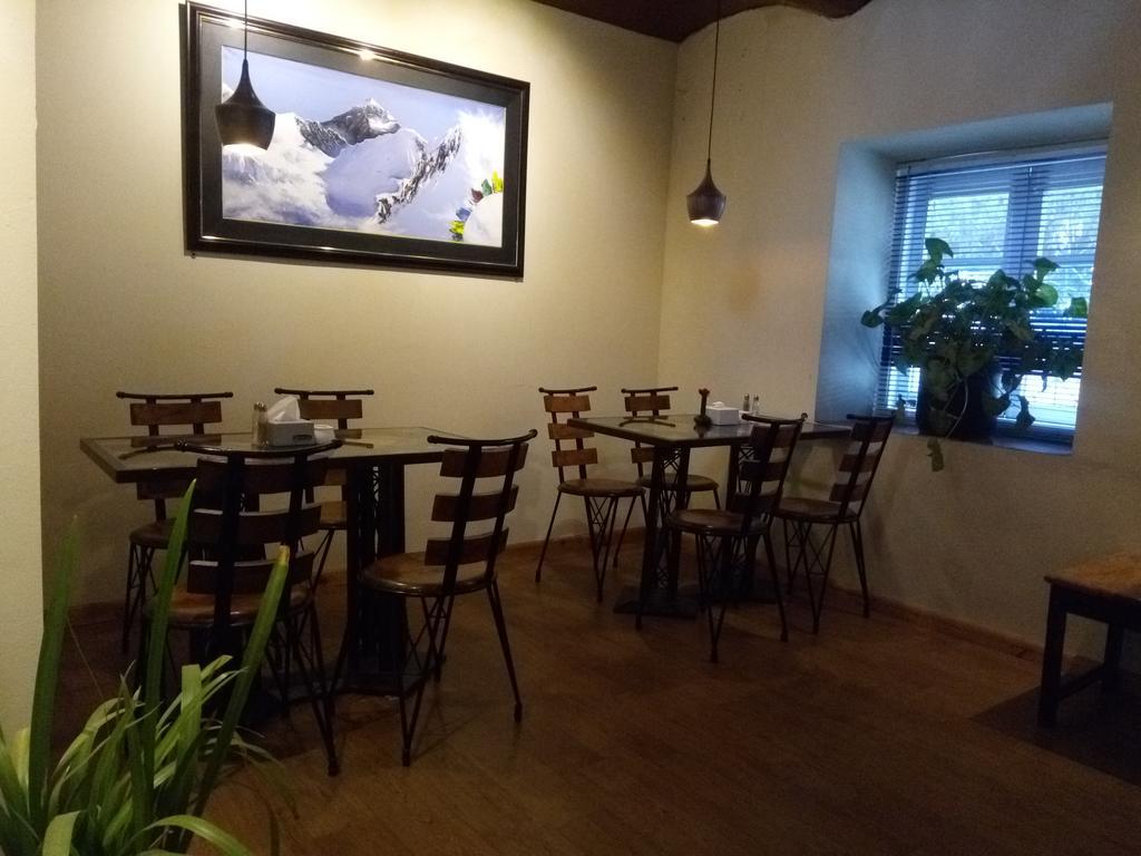 Hotel Heranya Kathmandu Ngoại thất bức ảnh