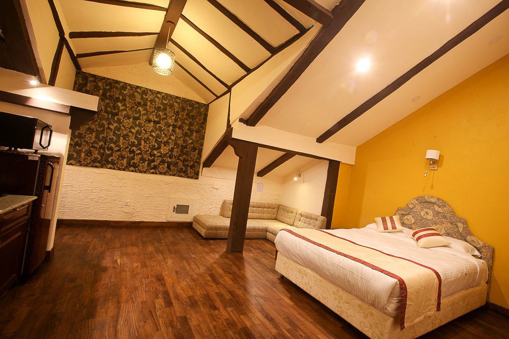 Hotel Heranya Kathmandu Ngoại thất bức ảnh