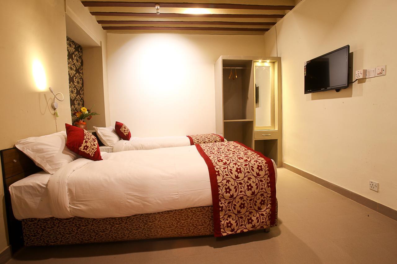 Hotel Heranya Kathmandu Ngoại thất bức ảnh