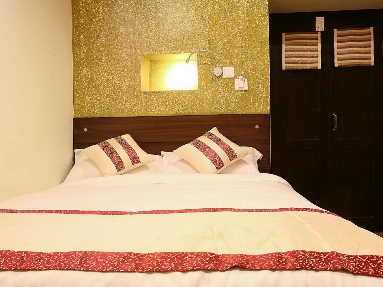 Hotel Heranya Kathmandu Ngoại thất bức ảnh